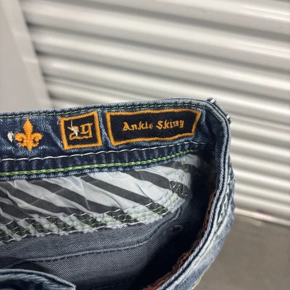 Rock Revival Felina size 29 Women's skinny Jeans in Deep Blue bling lady rider - Picture 8 of 11